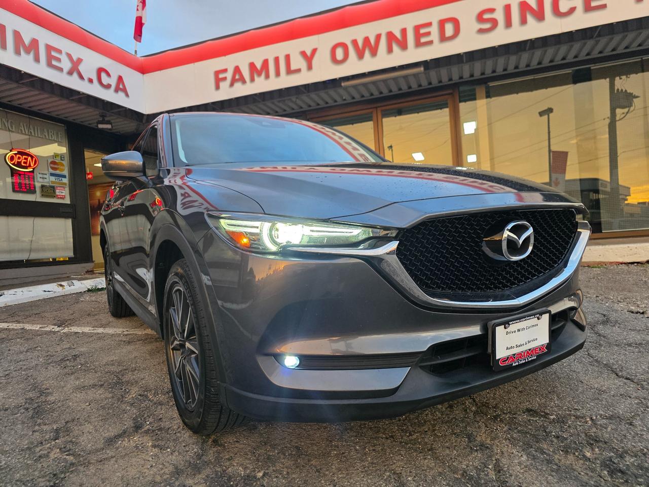 2018 Mazda CX-5 GT AWD | Leather | Sunroof | BOSE | HUD | BSM Photo