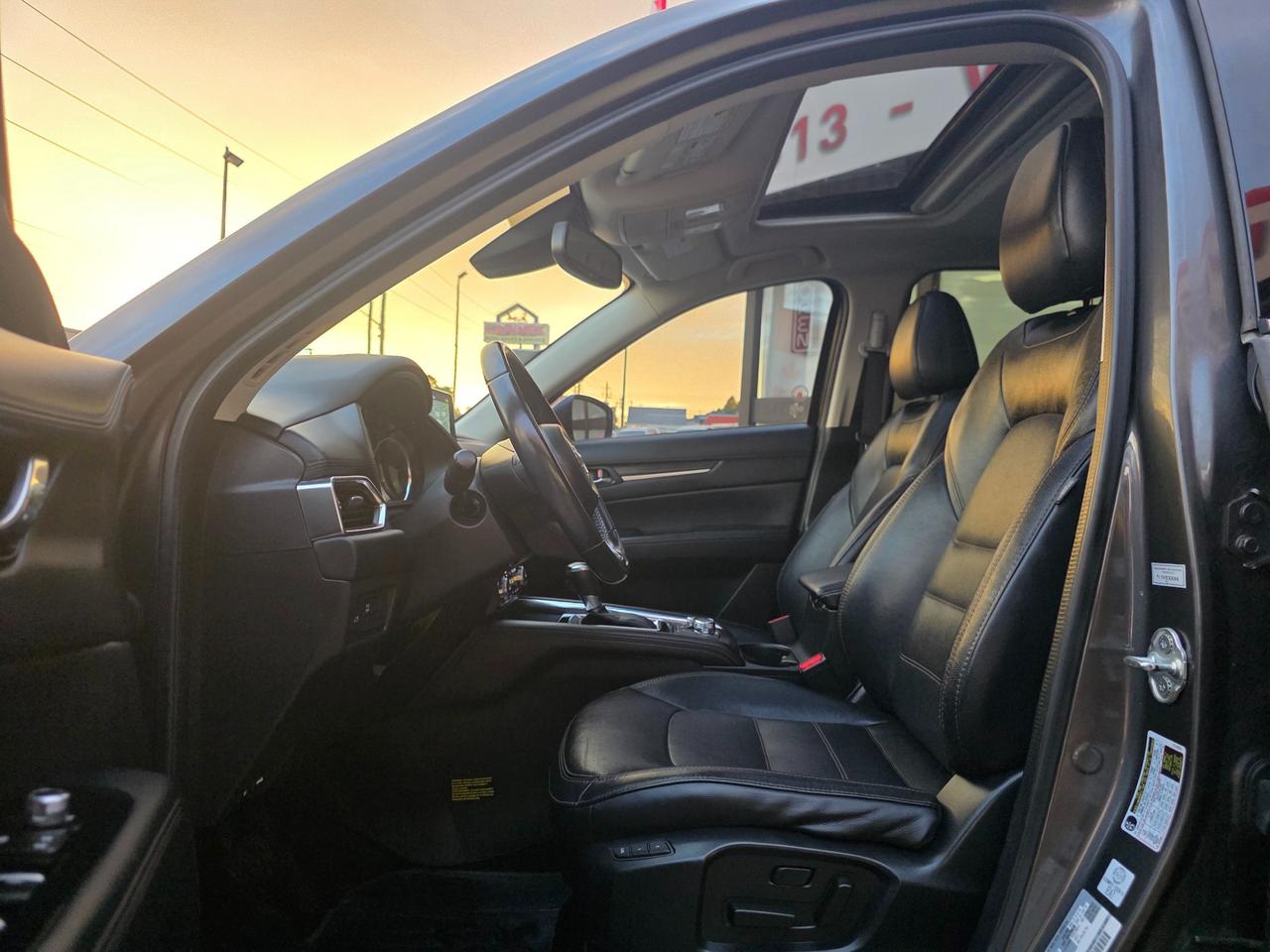 2018 Mazda CX-5 GT AWD | Leather | Sunroof | BOSE | HUD | BSM Photo