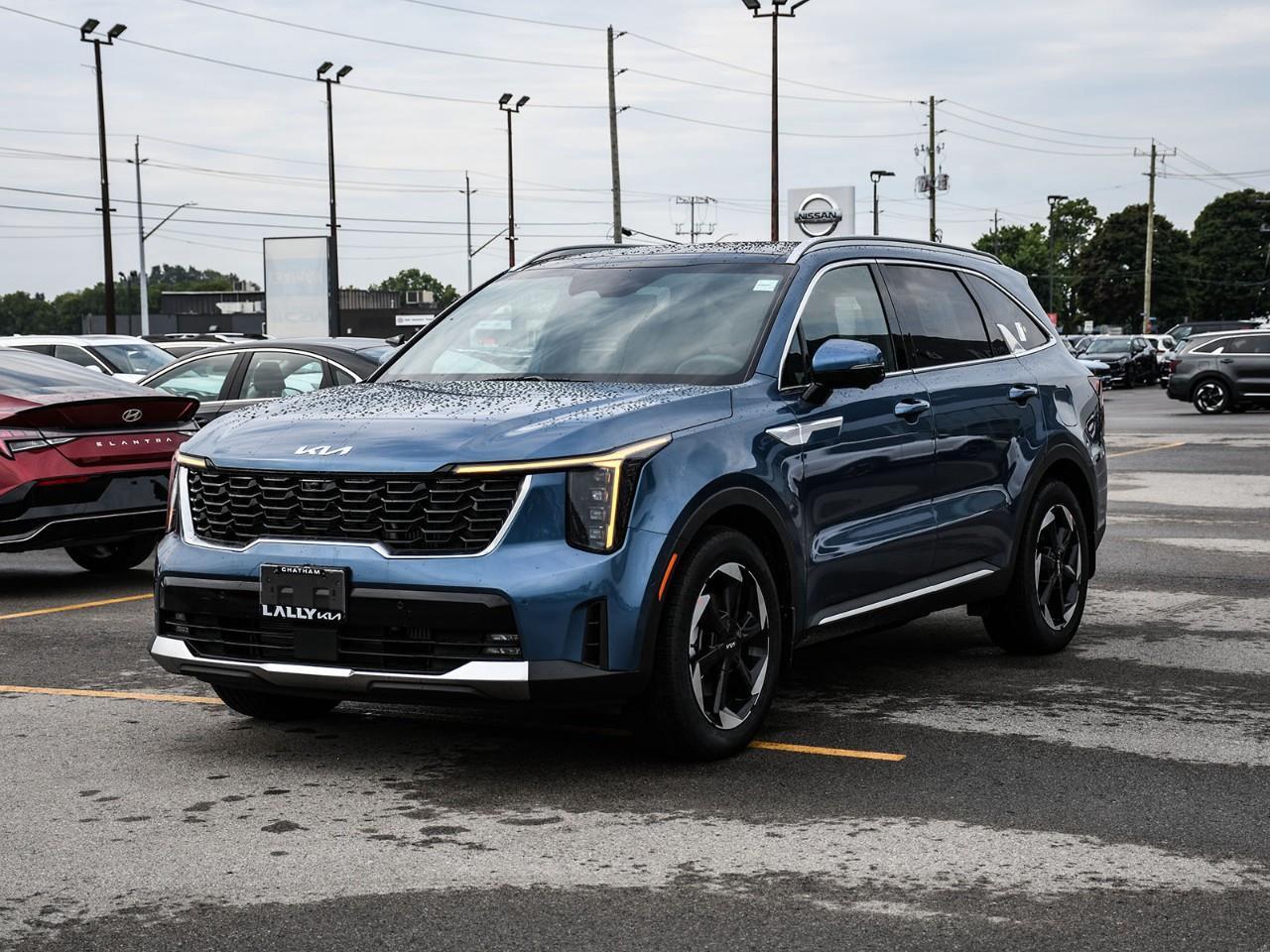 2026 Kia Sorento Hybrid 2026 Kia Sorento SX Hybrid | Dealer Demo | Qualifies for New Incentives | 3.99% up to 60 months OAC Photo