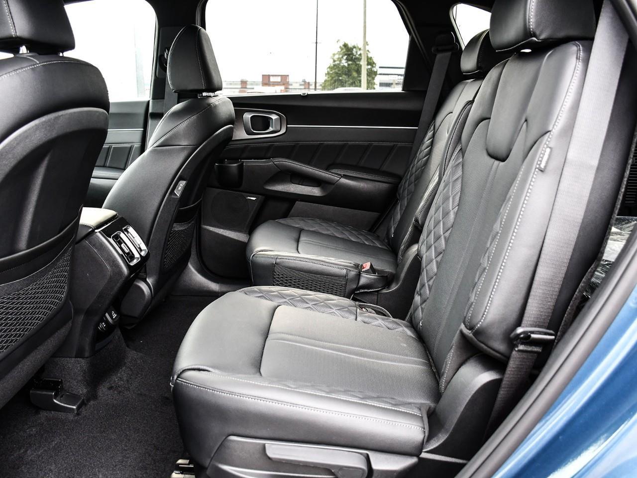 2026 Kia Sorento Hybrid 2026 Kia Sorento SX Hybrid | Dealer Demo | Qualifies for New Incentives | 3.99% up to 60 months OAC Photo
