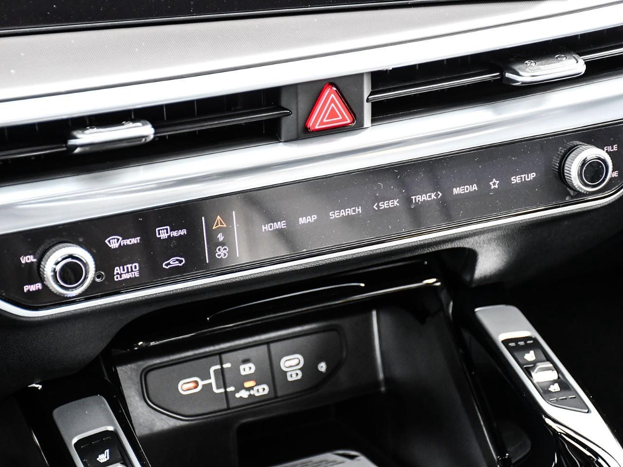 2026 Kia Sorento Hybrid 2026 Kia Sorento SX Hybrid | Dealer Demo | Qualifies for New Incentives | 3.99% up to 60 months OAC Photo
