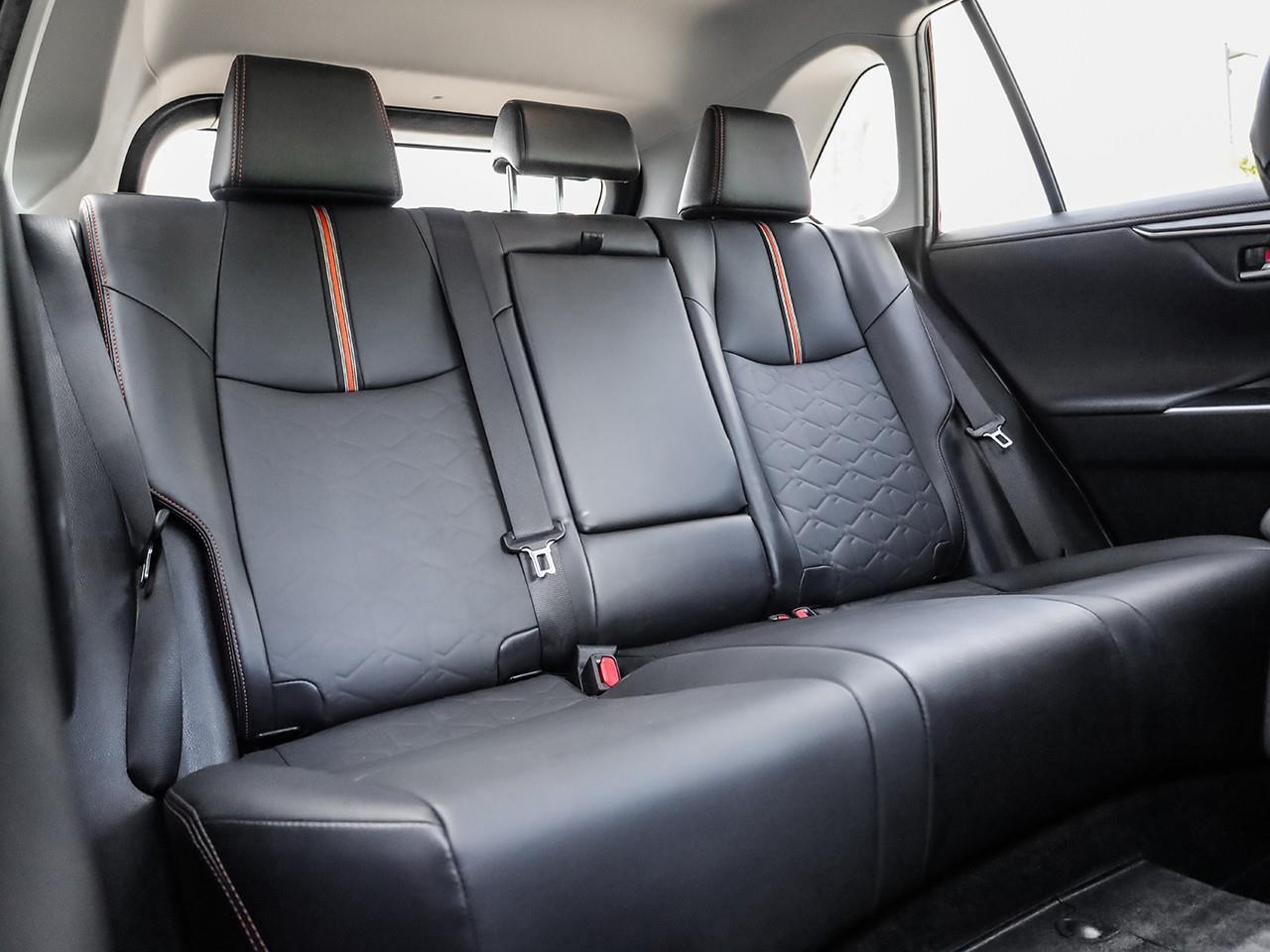 2024 Toyota RAV4 Trail LEATHER HEATED SEATS-HEATED STEERING WHEEL-SUNROOF-TOYOTA SAFETY SENSE-NO ACCIDENTS Photo