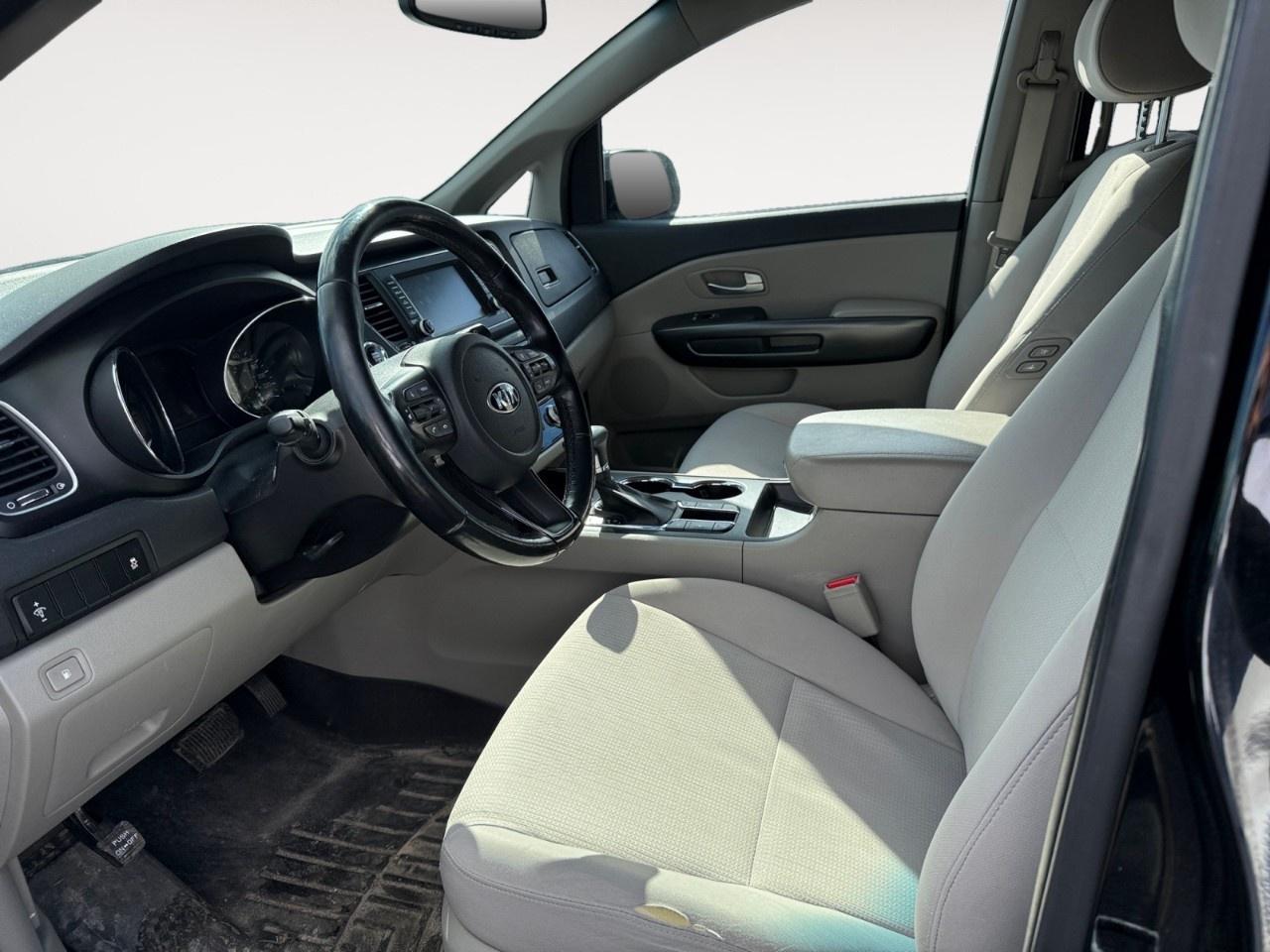 2019 Kia Sedona LX FWD Photo