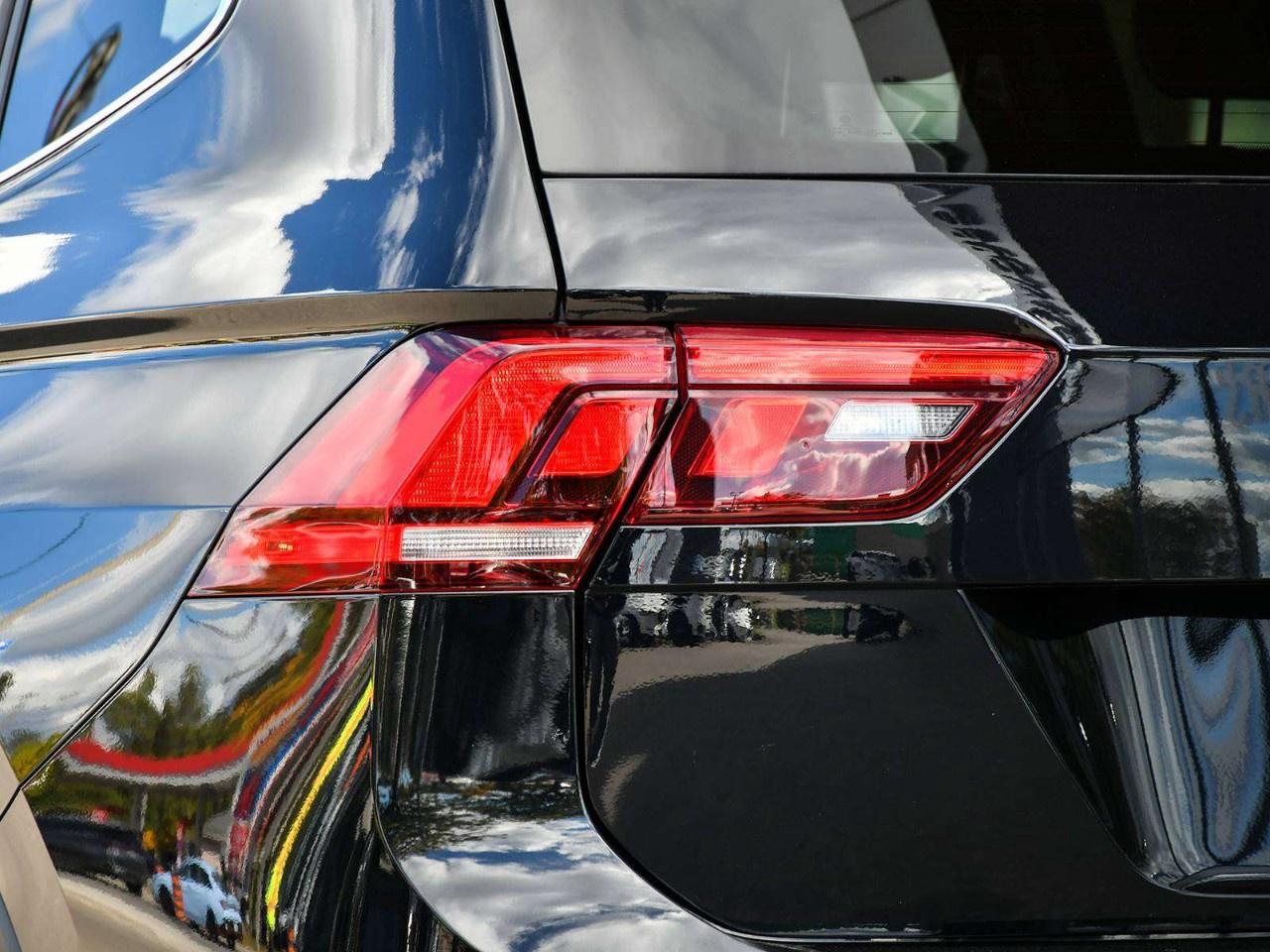 2023 Volkswagen Tiguan COMFORTLINE 4Motion Photo