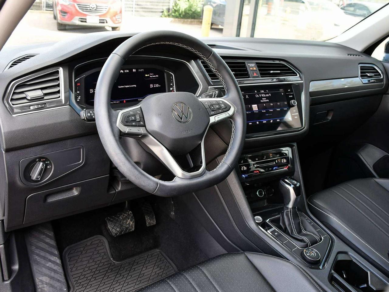 2023 Volkswagen Tiguan COMFORTLINE 4Motion Photo