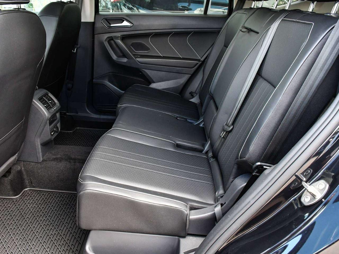 2023 Volkswagen Tiguan COMFORTLINE 4Motion Photo