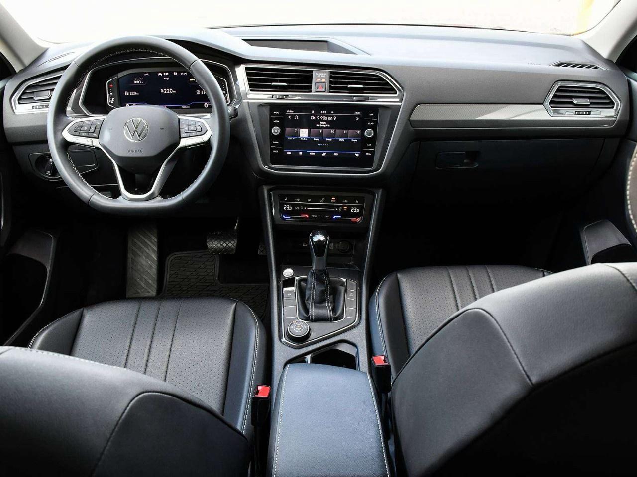 2023 Volkswagen Tiguan COMFORTLINE 4Motion Photo