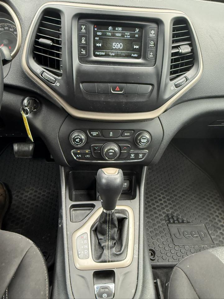2014 Jeep Cherokee North Photo