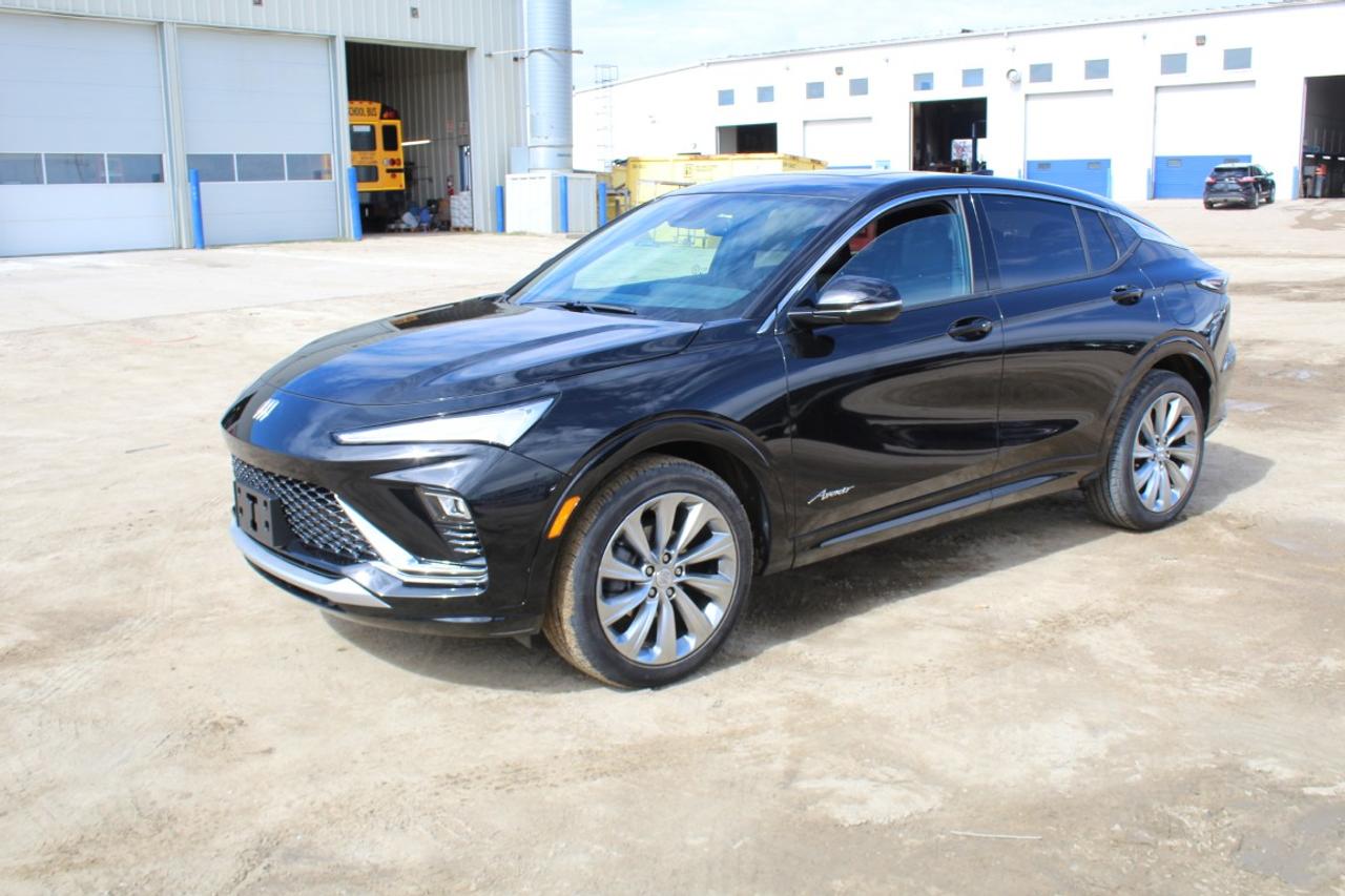 2024 Buick Envista Avenir w/Htd Leather, S/R, BUC - Photo #1