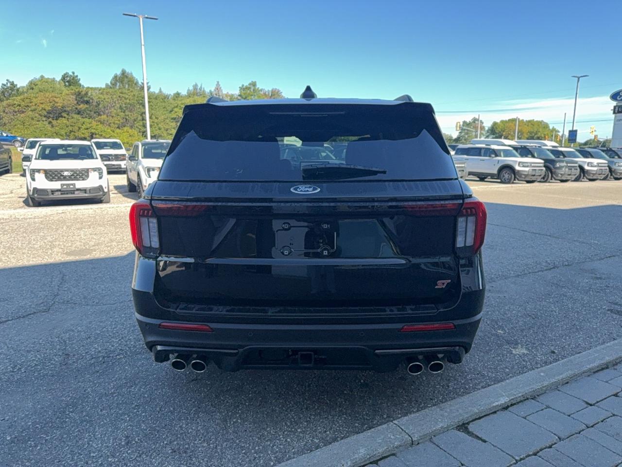 2026 Ford Explorer ST 4WD, PANO ROOF, 360 CAM, ADAPTIVE CRUISE Photo4