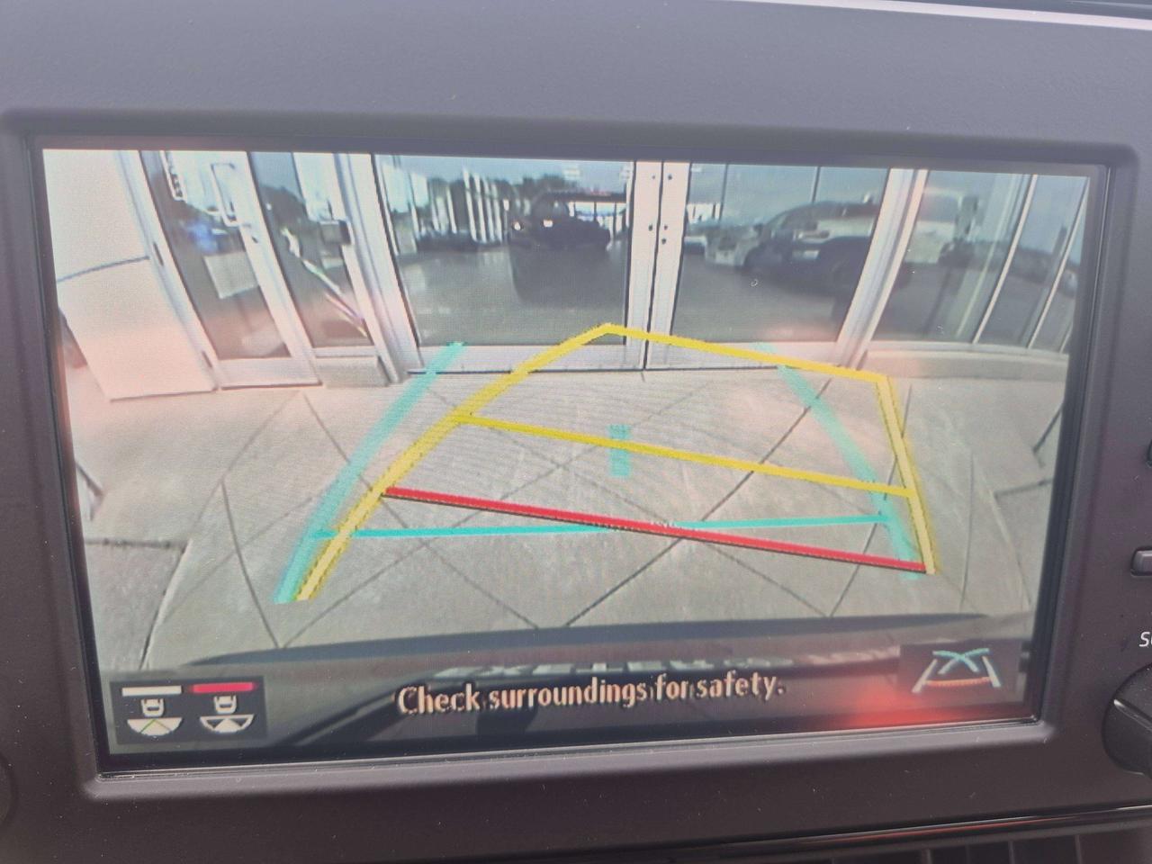2022 Toyota RAV4 XLE AWD Photo