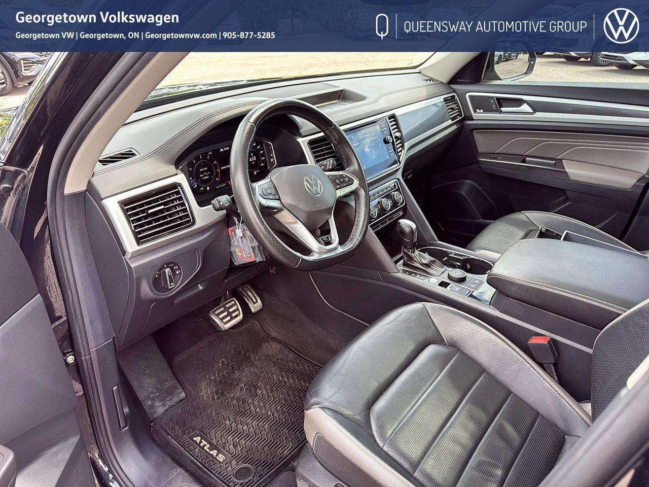 2022 Volkswagen Atlas Execline R-Line   Pano Roof   Fender Audio   Carplay Photo