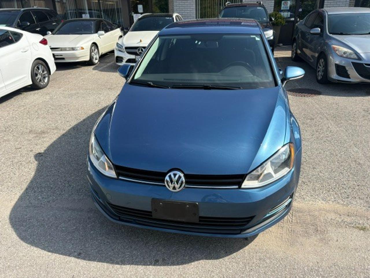 2015 Volkswagen Golf  Photo