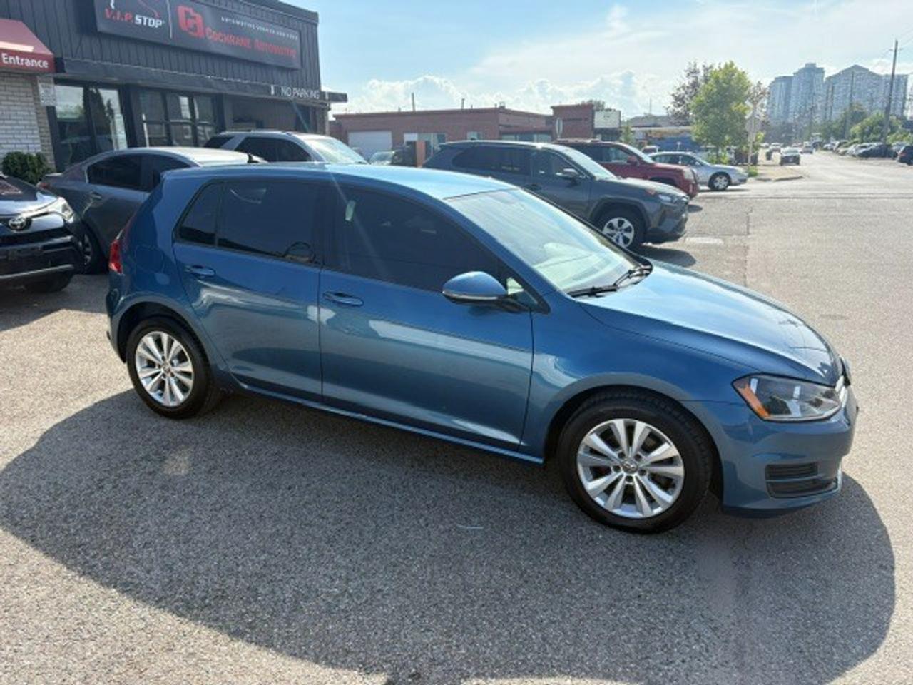 2015 Volkswagen Golf  Photo