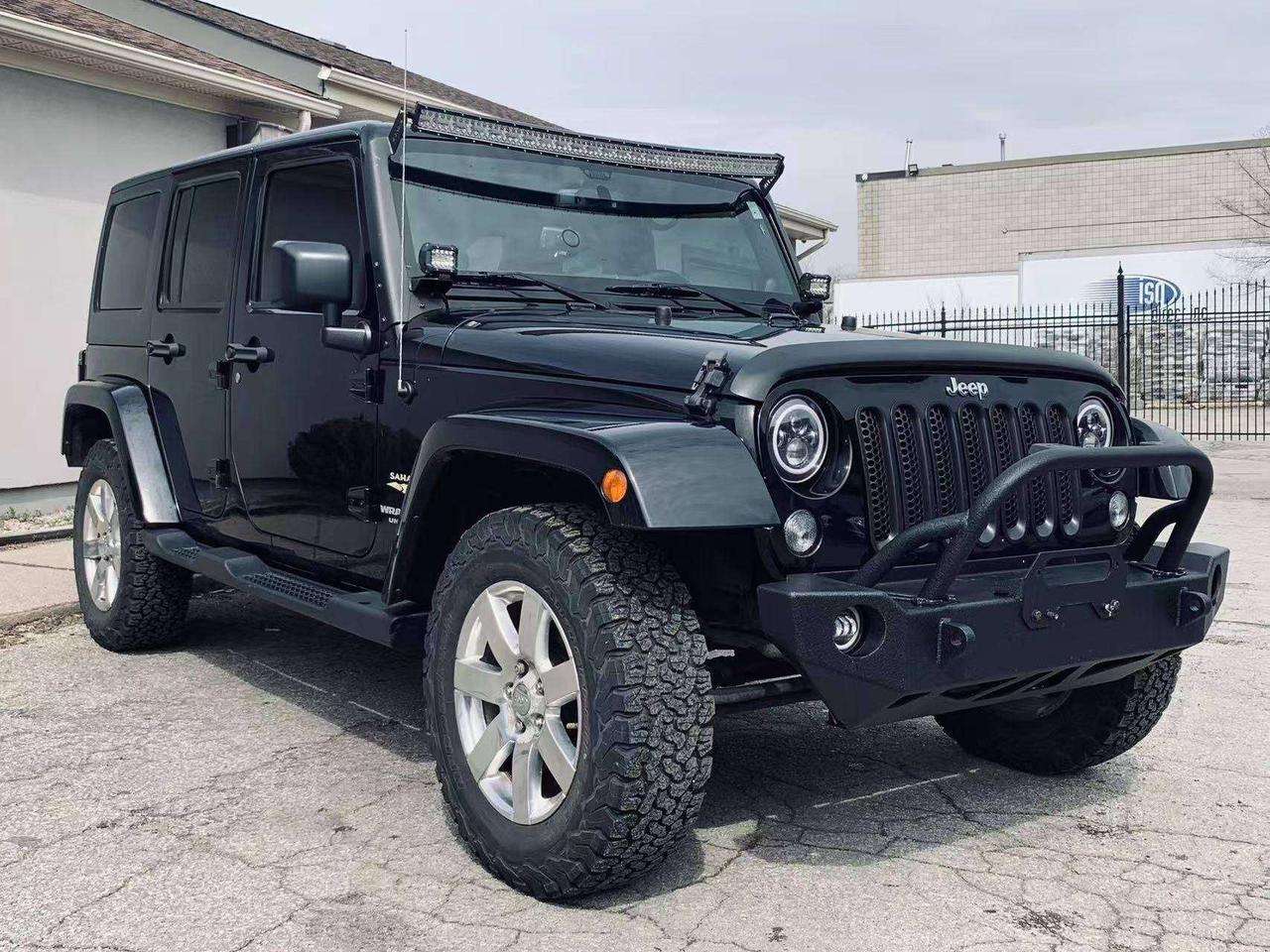 2014 Jeep Wrangler Sahara Photo3