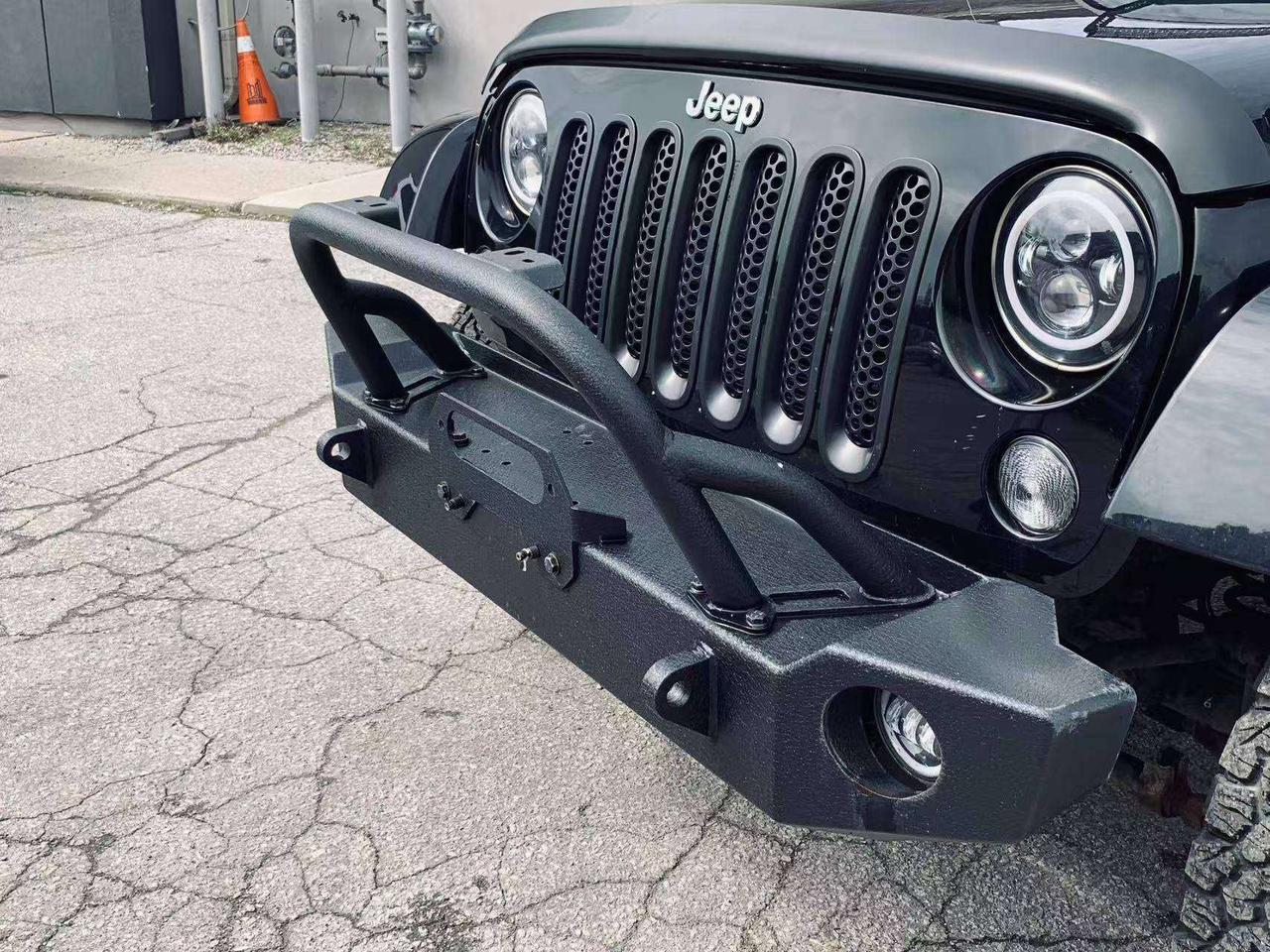 2014 Jeep Wrangler Sahara Photo