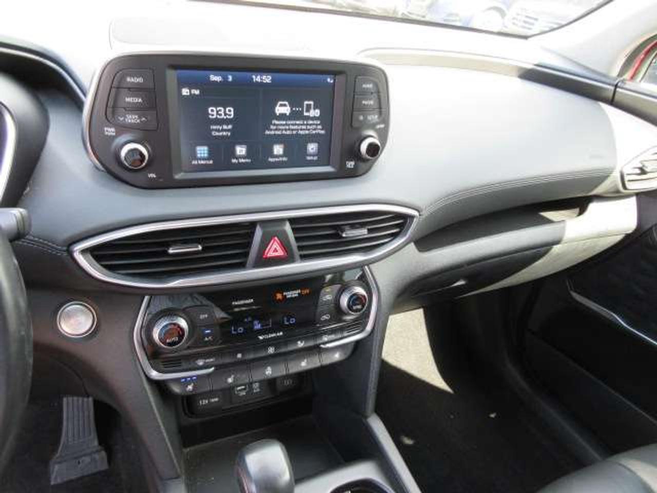 2020 Hyundai Santa Fe 2.0T AWD LUXURY, PANO ROOF, LEATHER, JUST 52K! Photo