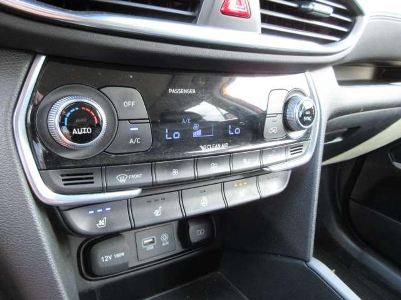 2020 Hyundai Santa Fe 2.0T AWD LUXURY, PANO ROOF, LEATHER, JUST 52K! Photo