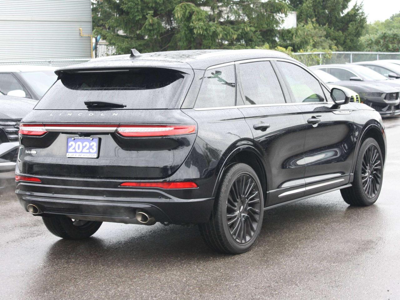 2022 Lincoln Corsair Reserve / Leather / Panoramic Roof / Pwr Liftgate Photo