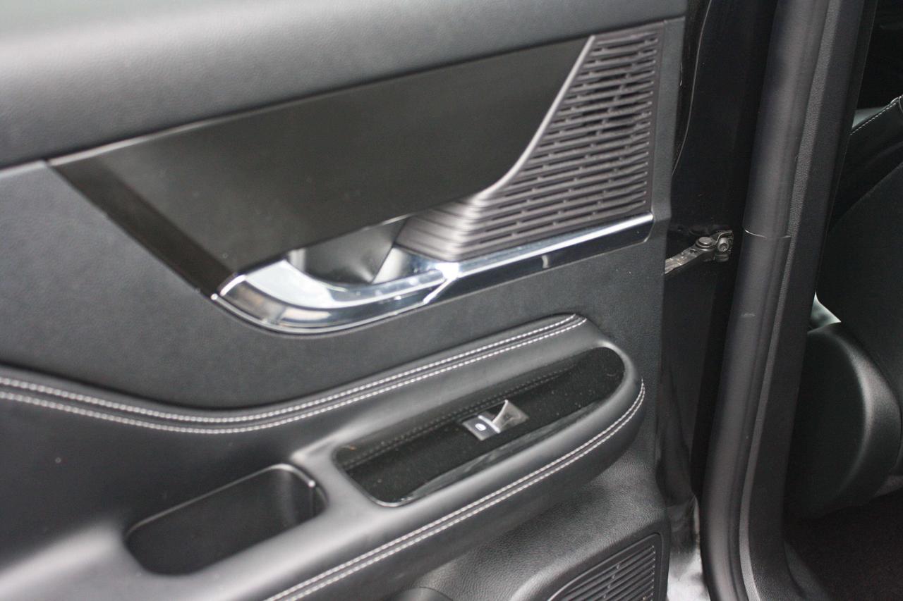 2022 Lincoln Corsair Reserve / Leather / Panoramic Roof / Pwr Liftgate Photo