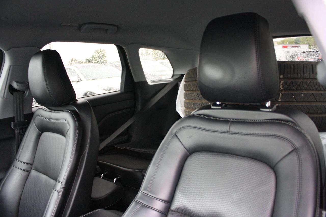 2022 Lincoln Corsair Reserve / Leather / Panoramic Roof / Pwr Liftgate Photo