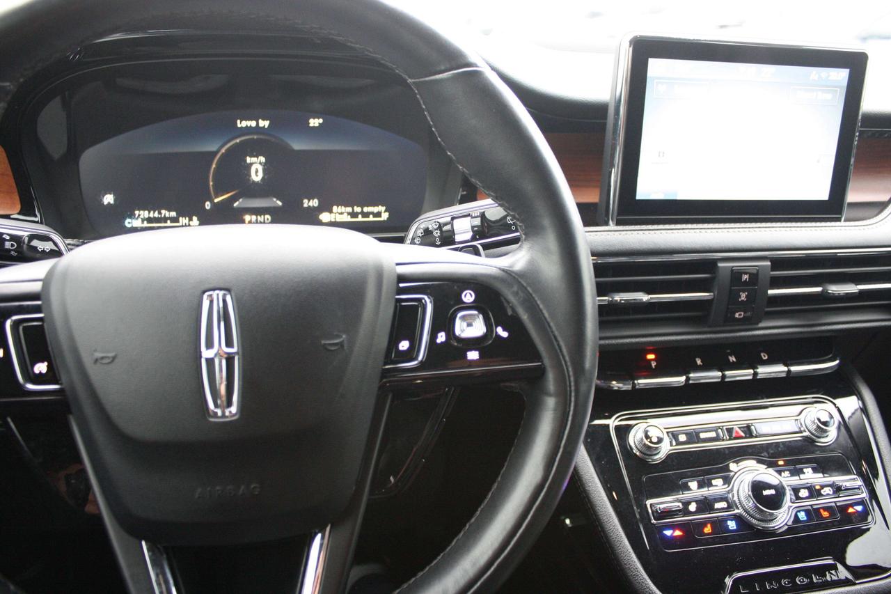 2022 Lincoln Corsair Reserve / Leather / Panoramic Roof / Pwr Liftgate Photo