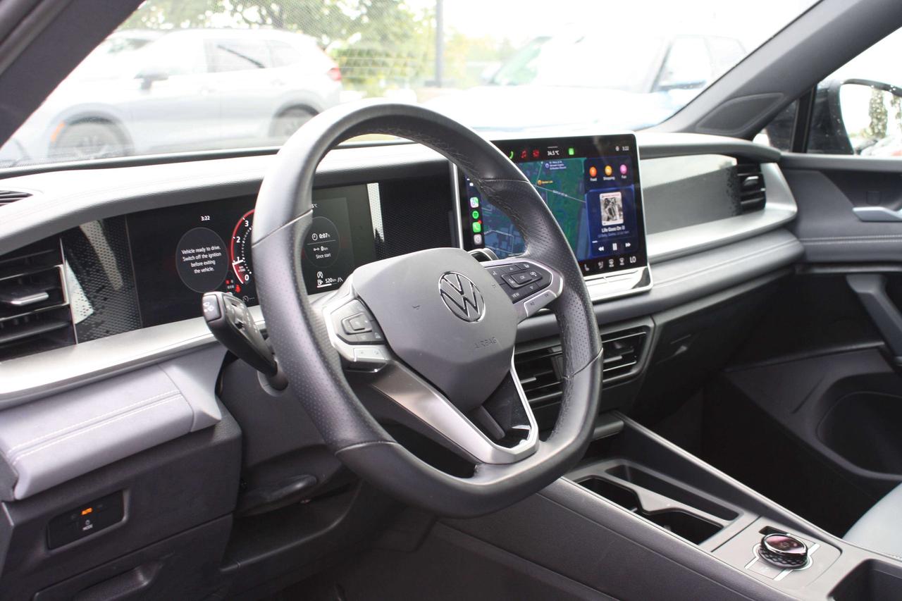 2026 Volkswagen Tiguan Comfortline R-Line Black Edition Photo