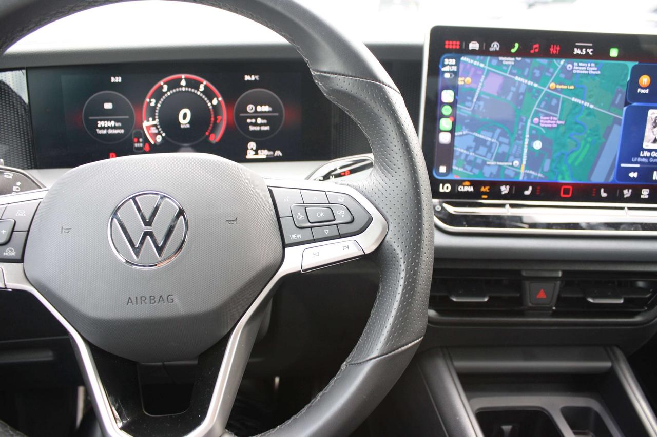 2026 Volkswagen Tiguan Comfortline R-Line Black Edition Photo