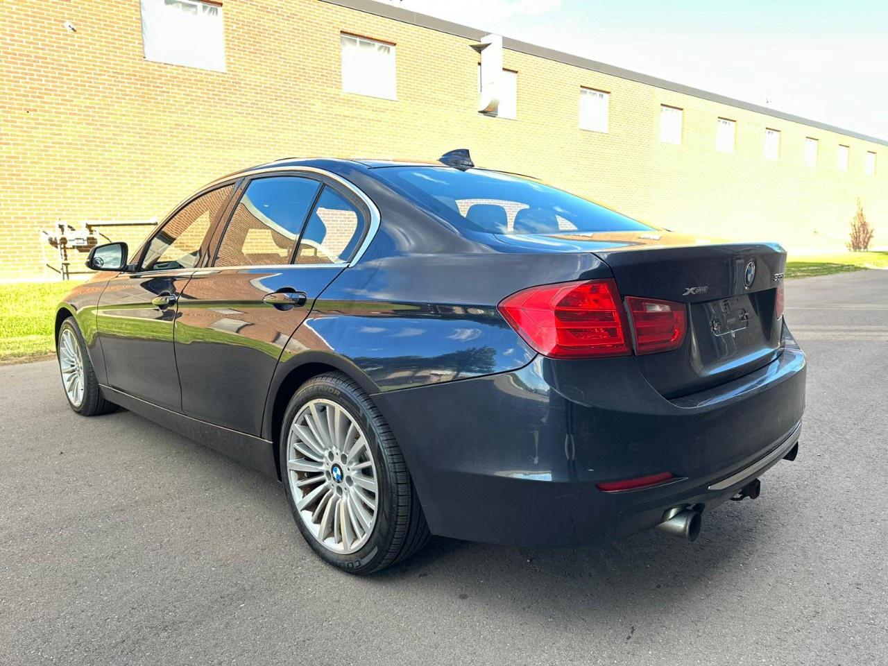 2013 BMW 3 Series 4dr Sdn 335i xDrive AWD Photo