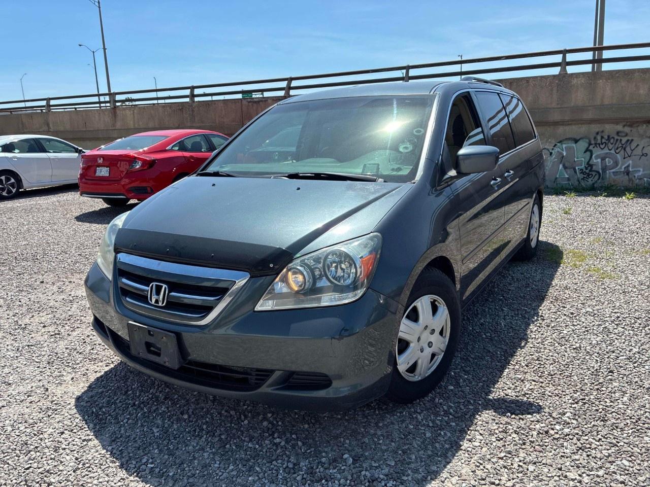 2005 Honda Odyssey EX Photo0