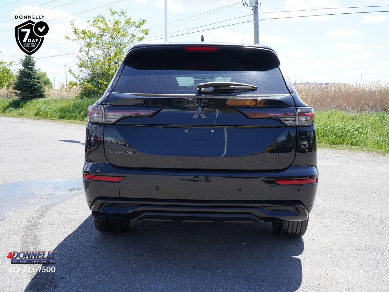 2026 Mitsubishi Outlander Plug-In Hybrid GT NOIR S-AWC Photo