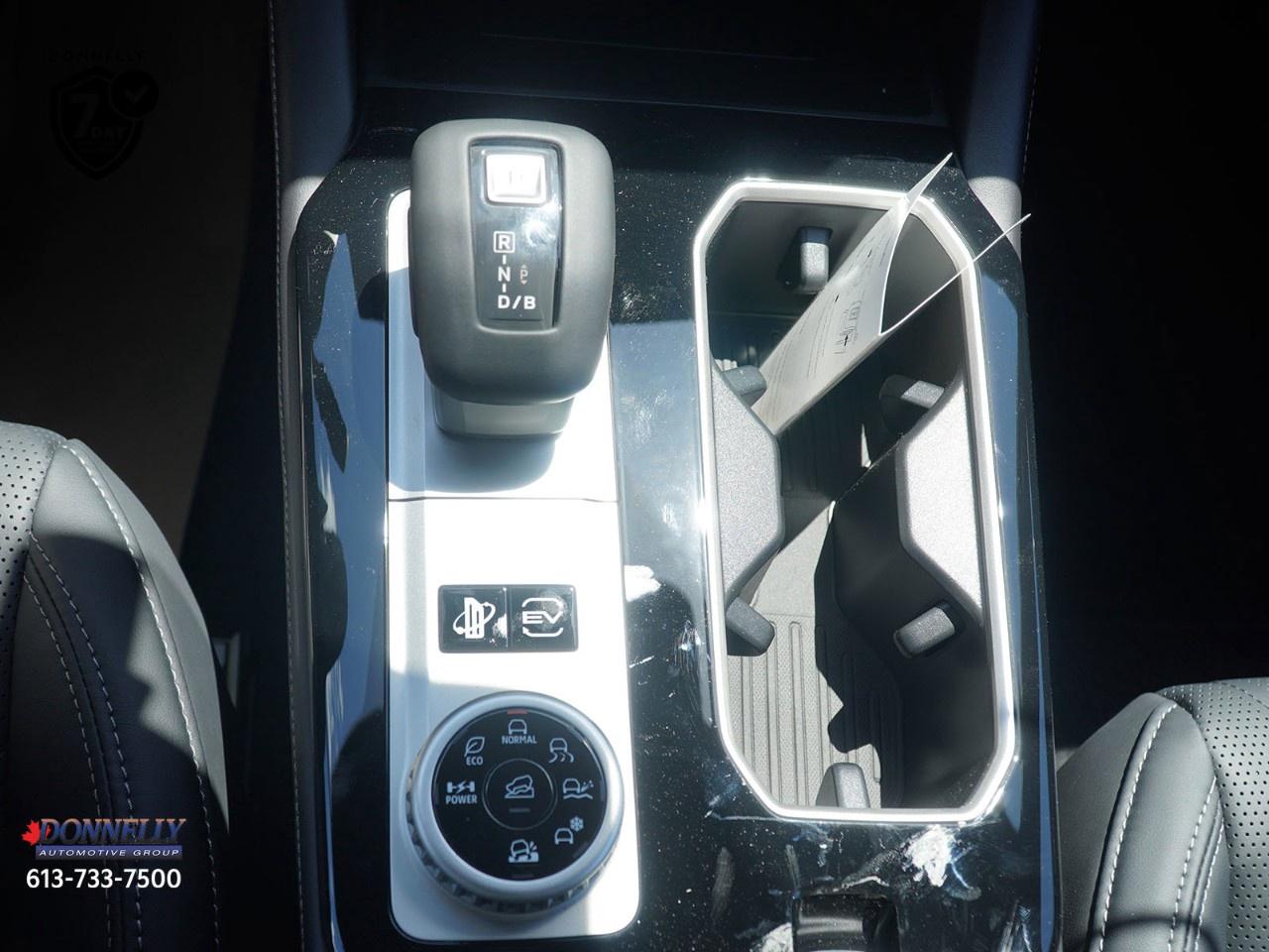 2026 Mitsubishi Outlander Plug-In Hybrid GT NOIR S-AWC Photo