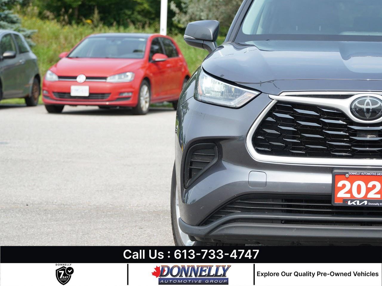 2020 Toyota Highlander LE AWD Photo