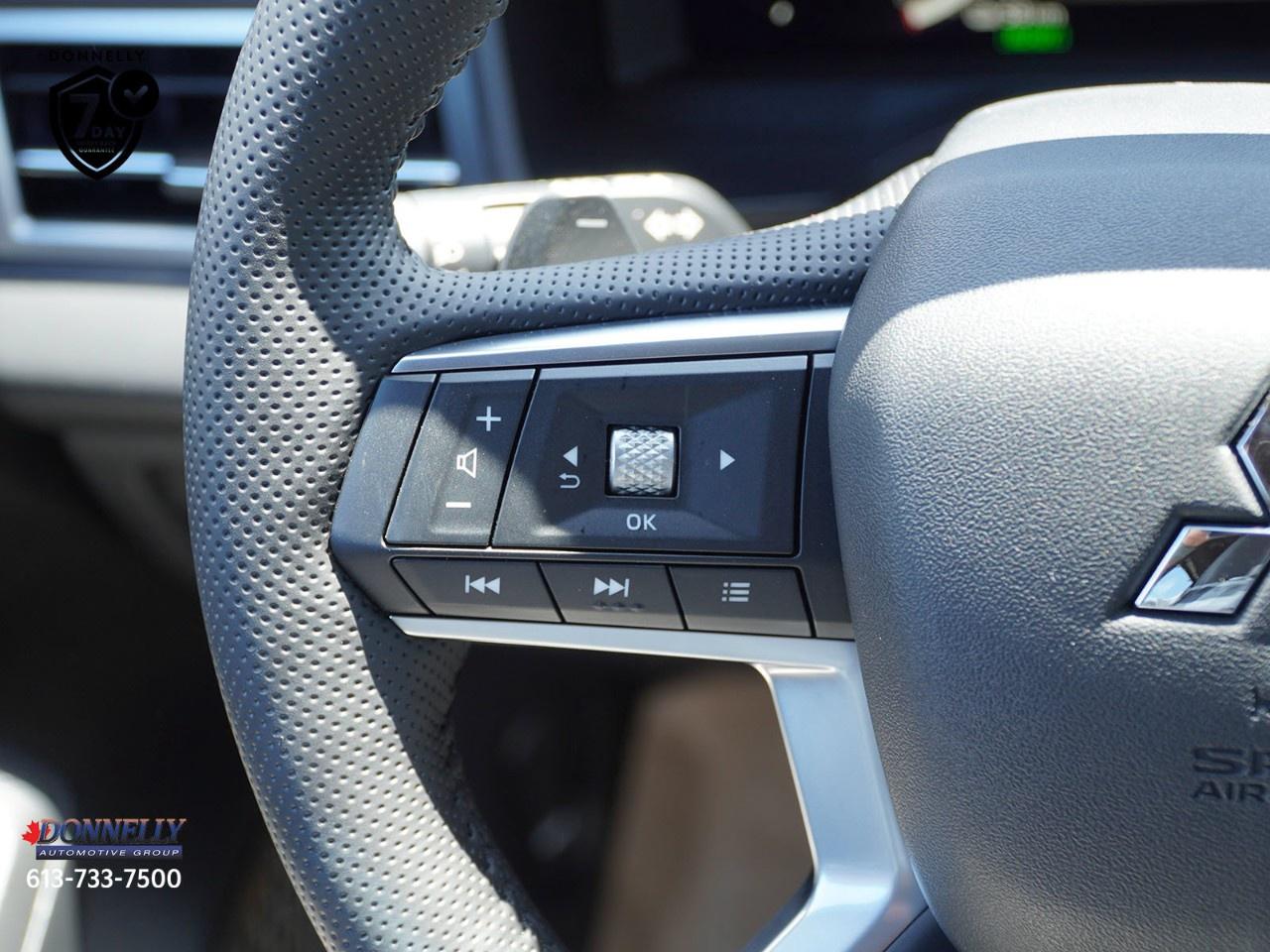 2026 Mitsubishi Outlander Plug-In Hybrid GT NOIR S-AWC Photo