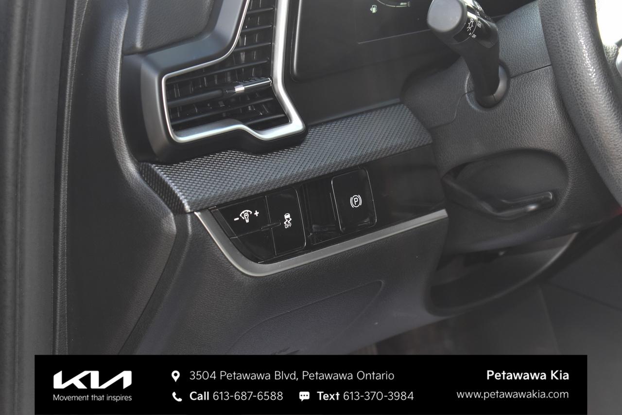 2024 Kia Sportage LX 4dr All-wheel Drive Photo