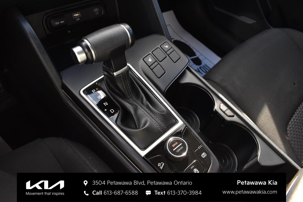 2024 Kia Sportage LX 4dr All-wheel Drive Photo