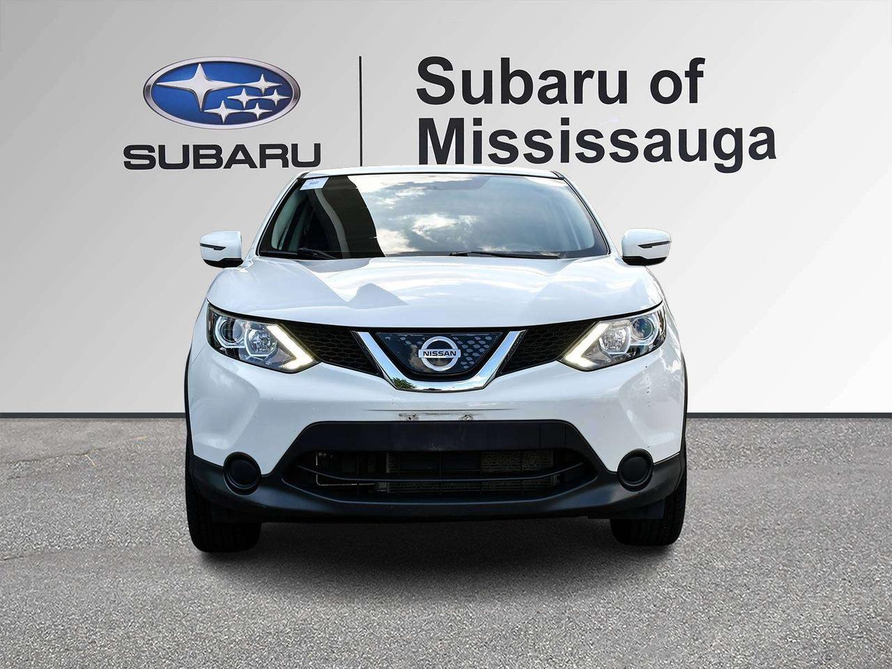 2018 Nissan Qashqai S   FWD   CLEAN CARFAX   2SETS RIM&TIRE   CAM   BT Photo