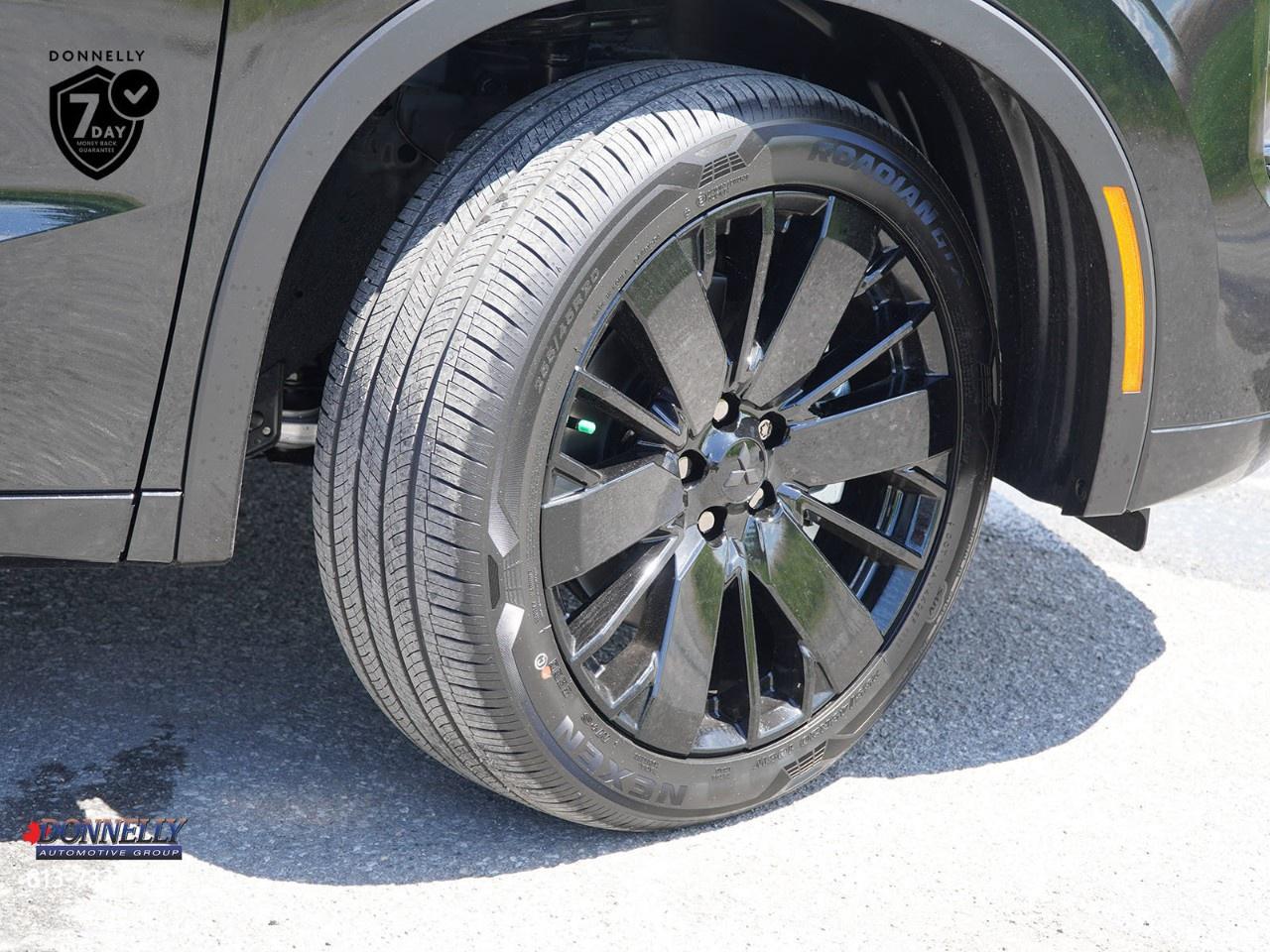 2026 Mitsubishi Outlander Plug-In Hybrid GT NOIR S-AWC Photo