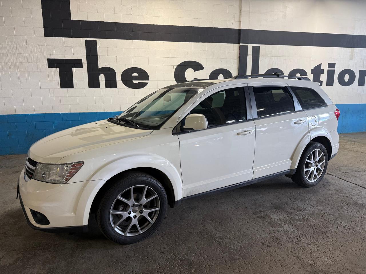 2012 Dodge Journey SXT & Crew 4dr Front-wheel Drive Photo