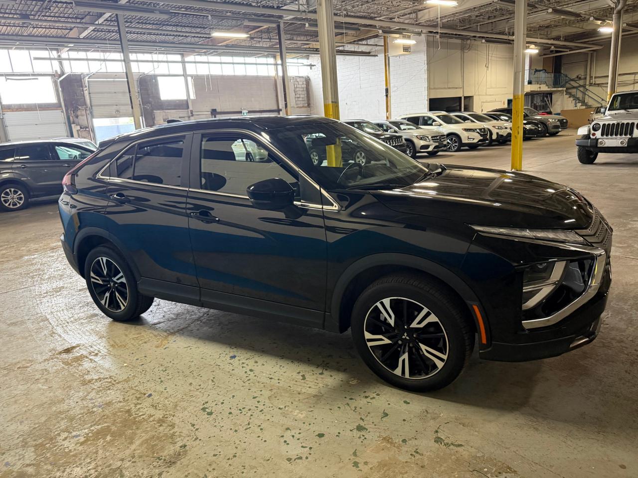 2023 Mitsubishi Eclipse Cross ES 4dr S-AWC Photo