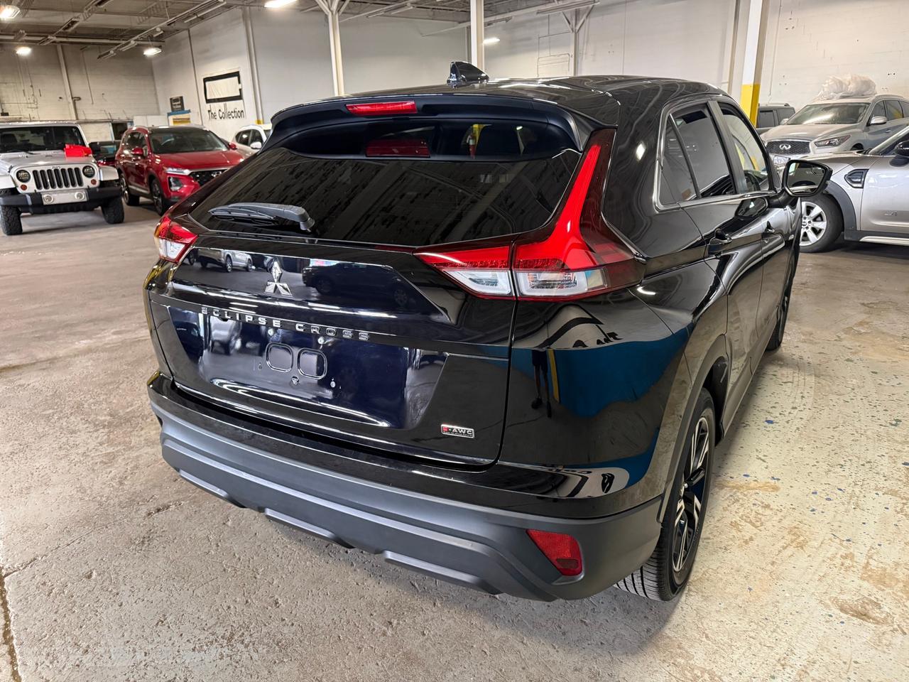 2023 Mitsubishi Eclipse Cross ES 4dr S-AWC Photo