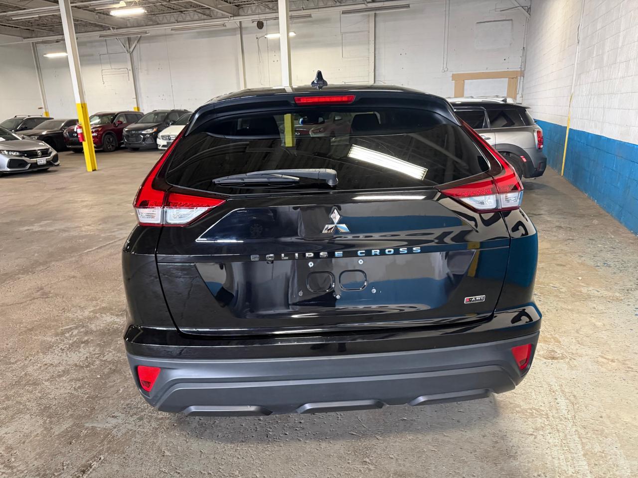 2023 Mitsubishi Eclipse Cross ES 4dr S-AWC Photo