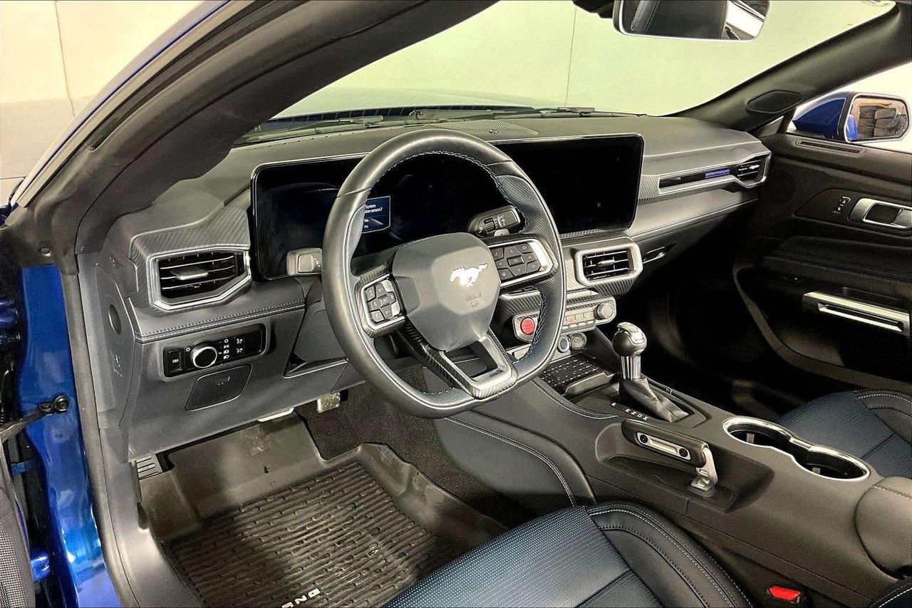 2024 Ford Mustang GT Premium Convertible Photo