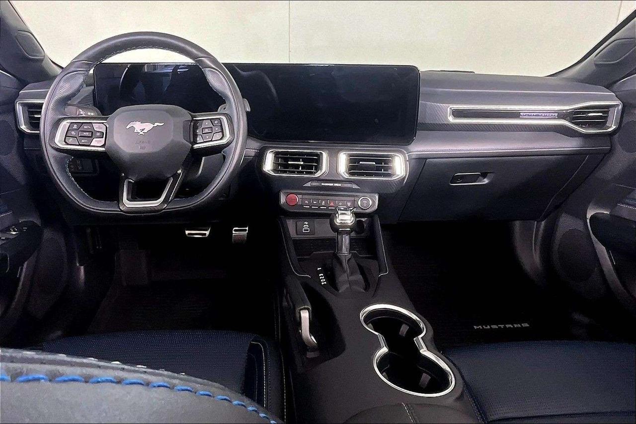 2024 Ford Mustang GT Premium Convertible Photo
