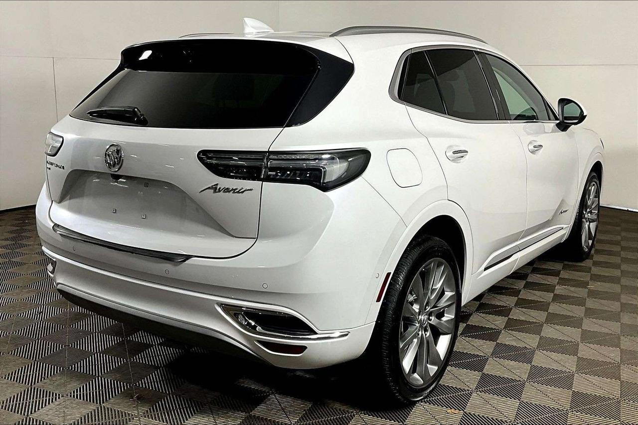 2023 Buick Envision AWD 4dr Avenir Photo1
