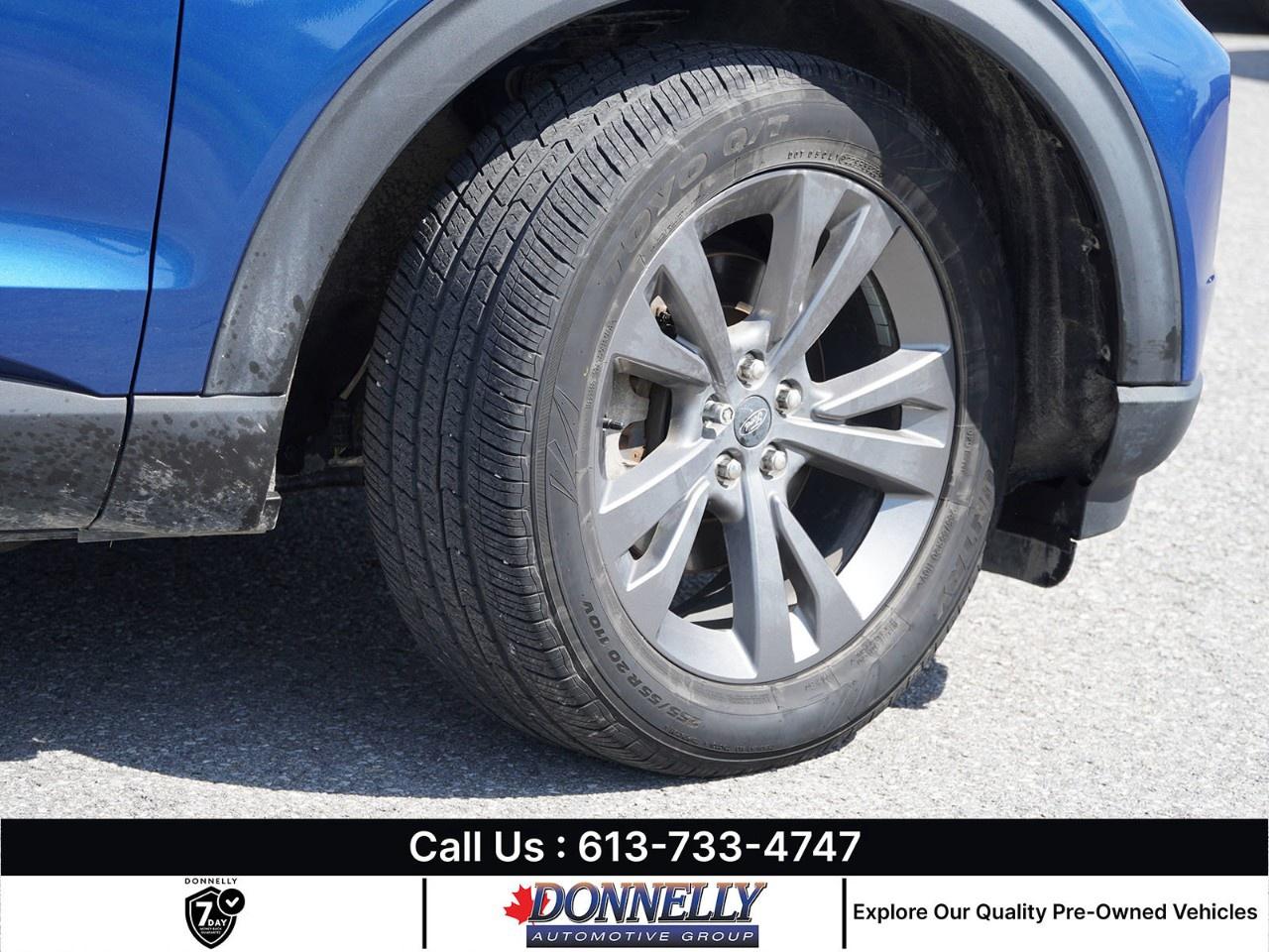 2021 Ford Explorer XLT 4WD Photo