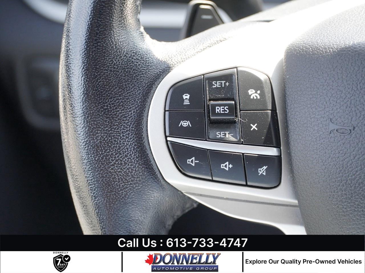 2021 Ford Explorer XLT 4WD Photo