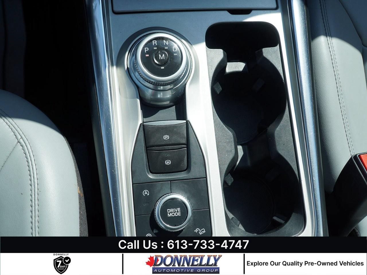 2021 Ford Explorer XLT 4WD Photo