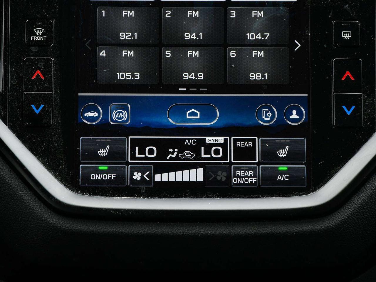 2024 Subaru ASCENT ONYX   CLEAN CARFFAX   PANO ROOF   CARPLAY   CAM Photo