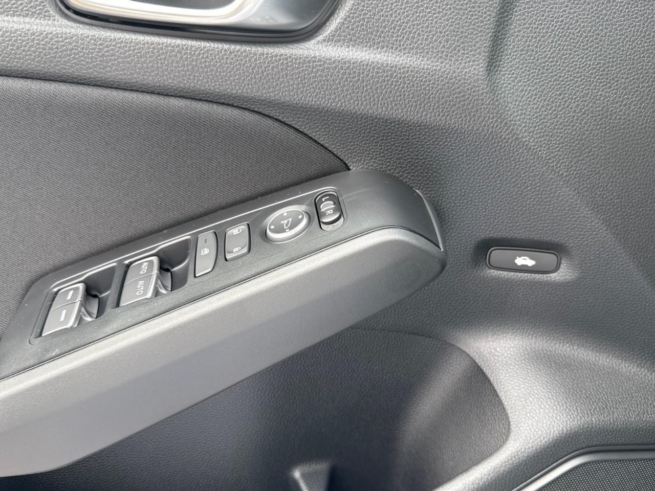 2026 Honda Civic Hybrid  Photo